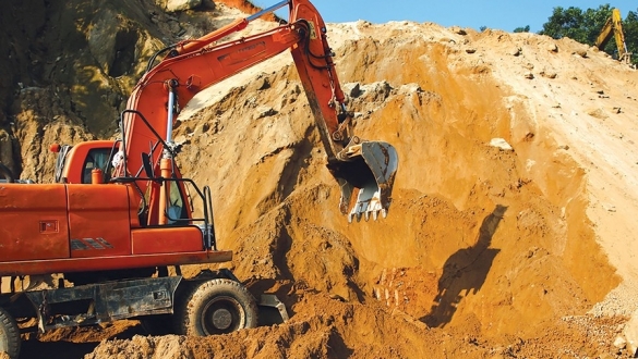 Đấu giá 11 mỏ đất san lấp tại Quảng Ngãi: Làm chặt từ tiếp nhận hồ sơ đến giải quyết kiến nghị