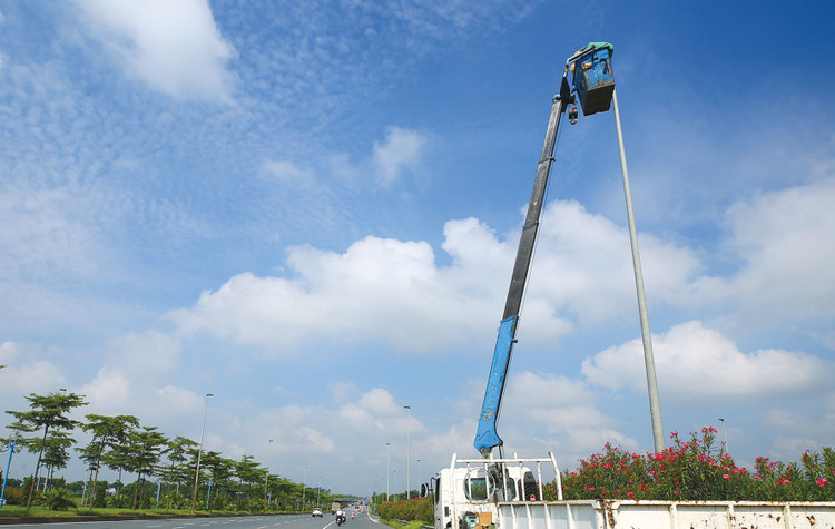 Gói thầu điện chiếu sáng tại Ninh Bình: Hai vấn đề bất cập chờ làm rõ Gói thầu điện chiếu sáng tại Ninh Bình: Hai vấn đề bất cập chờ làm rõ