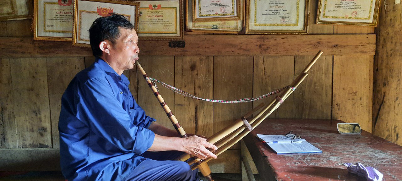 Lai Châu: Dặt dìu tiếng khèn Mông Lai Châu: Dặt dìu tiếng khèn Mông