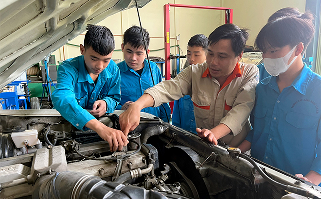 Yên Bái: Gắn kết doanh nghiệp, giải quyết việc làm