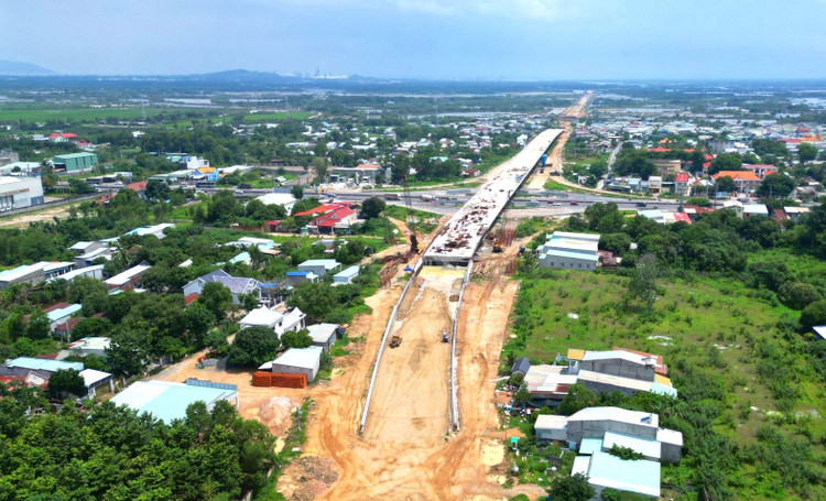 Hai gói thầu thi công Đường 991B (TP.HCM): Loạt giải pháp để về đích