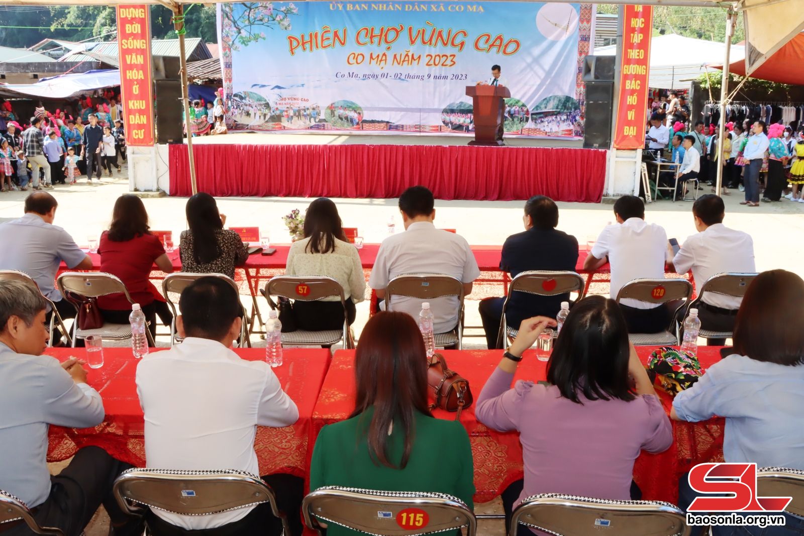 Khai mạc Phiên chợ vùng cao Co Mạ năm 2023  -