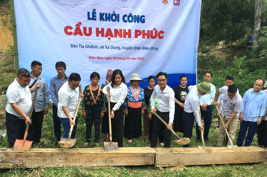 Điện Biên: Hỗ trợ gần 6,6 tỷ đồng cho học sinh dân tộc thiểu số, người dân có hoàn cảnh khó khăn