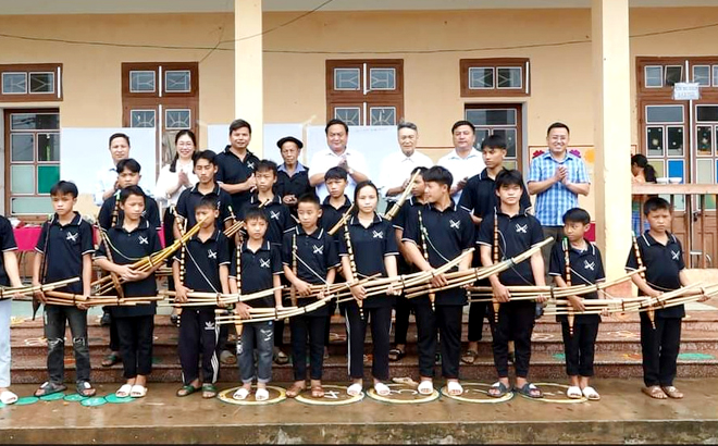 Yên Bái: Người giữ hồn khèn Mông trên đỉnh Tà Chử