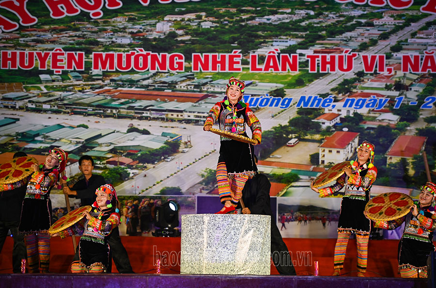 Điện Biên: Gìn giữ văn hóa truyền thống từ các lễ hội Điện Biên: Gìn giữ văn hóa truyền thống từ các lễ hội