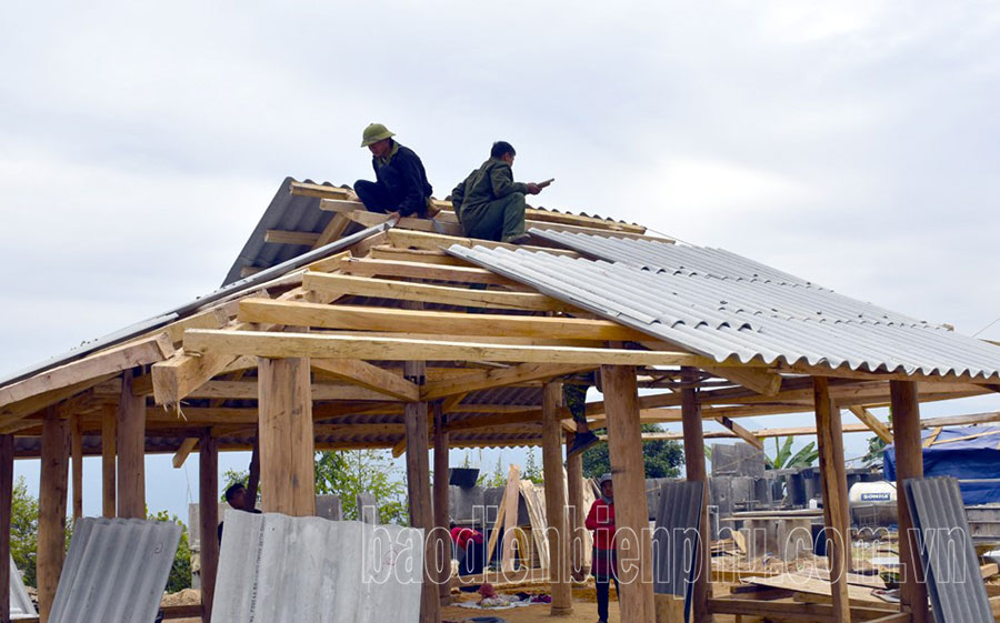 Điện Biên: Ðảng viên tiên phong, gương mẫu Điện Biên: Ðảng viên tiên phong, gương mẫu