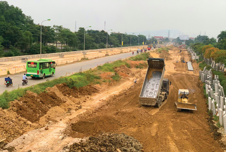 Hà Nội “chạy nước rút” giải ngân: Nhiều gói thầu chọn hình thức chỉ định thầu