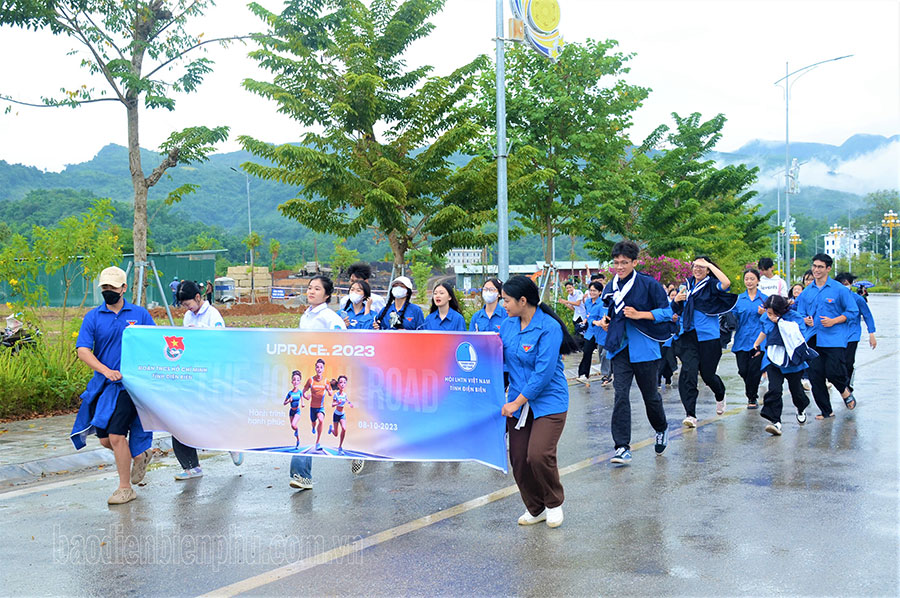 Điện Biên hưởng ứng chạy vì cộng đồng “Uprace 2023”