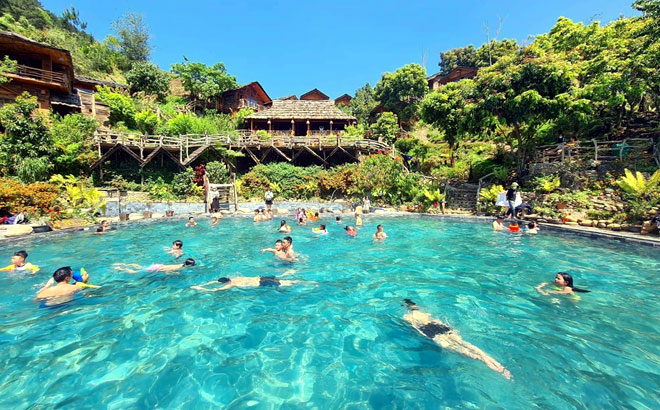 Yên Bái: Trạm Tấu từng bước đưa du lịch thành kinh tế mũi nhọn