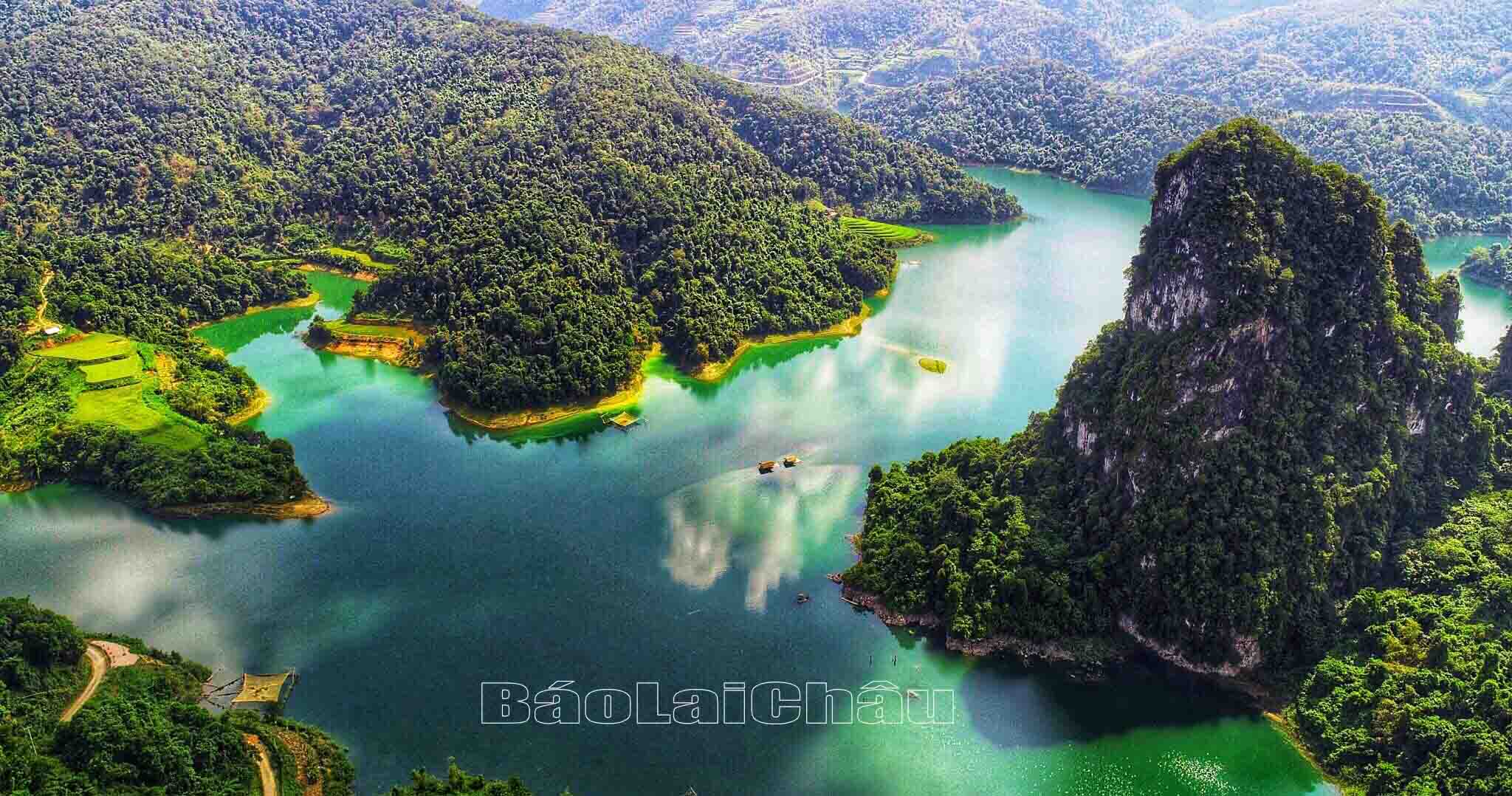 Lai Châu: Than Uyên phát triển ngành “công nghiệp không khói”