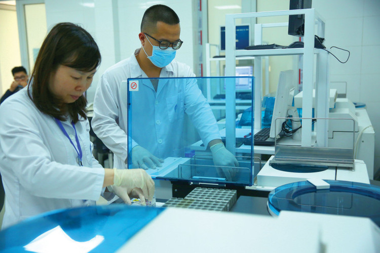 Mua sắm tập trung thiết bị y tế, vật tư xét nghiệm: Tiêu chí nào để vào danh mục hàng mua?