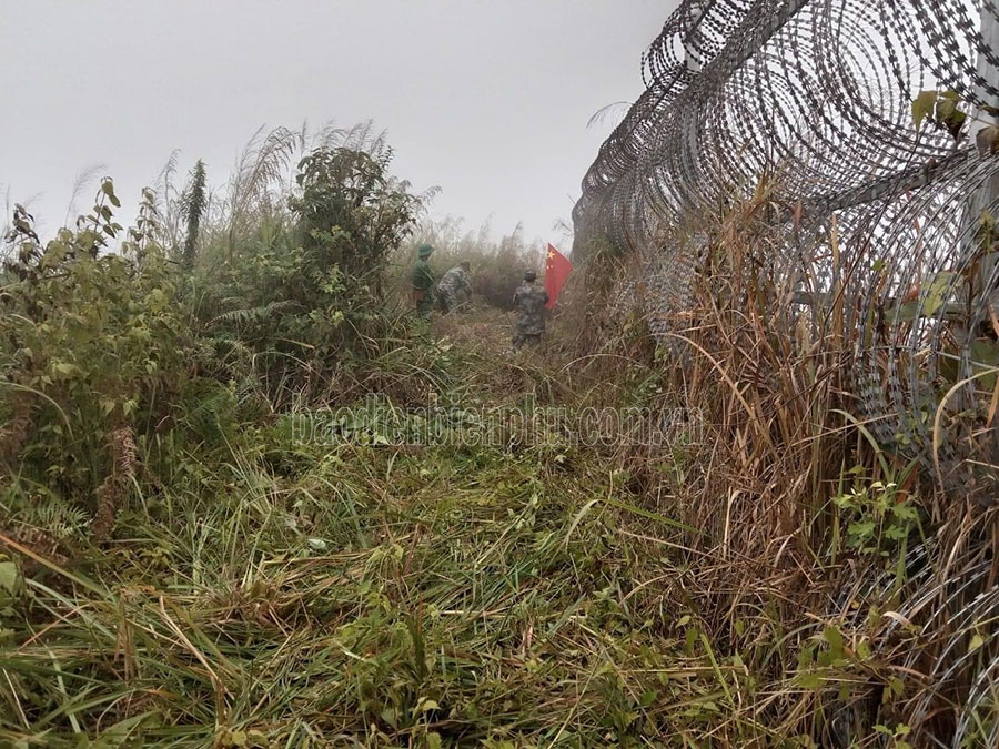 Bảo vệ vững chắc biên giới quốc gia