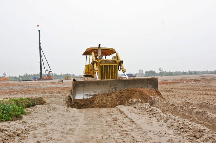 Gói thầu hơn 40 tỷ tại Đức Trọng, Lâm Đồng: Cục diện cạnh tranh mới trong lần đấu thầu lại Gói thầu số 06 Thi công xây dựng hạ tầng kỹ thuật khu C Trung tâm hành chính, quảng trường huyện Đức Trọng (Lâm Đồng) có giá 40,053 tỷ đồng. Ảnh minh họa: Tường Lâm