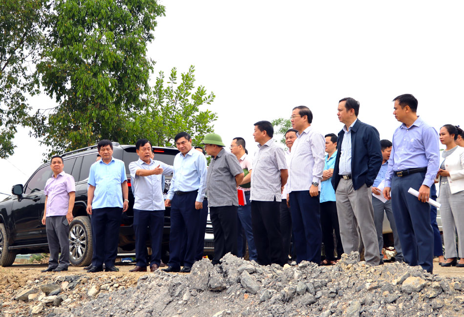 Điện Biên: Bí thư Tỉnh ủy Trần Quốc Cường kiểm tra tiến độ các dự án trọng điểm Điện Biên: Bí thư Tỉnh ủy Trần Quốc Cường kiểm tra tiến độ các dự án trọng điểm