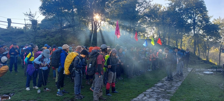 Lào Cai: Du khách leo bộ chinh phục đỉnh Fansipan tăng hơn 200% so với cùng kỳ năm trước