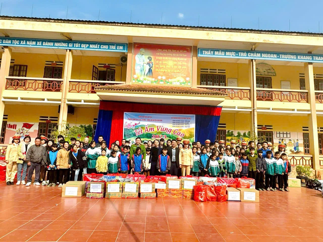 Lào Cai: “Tết ấm vùng cao” tại xã Nậm Xé, huyện Văn Bàn
