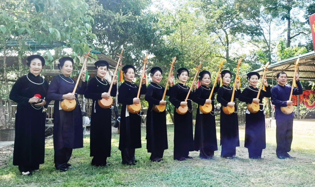 Điện Biên: Văn nghệ quần chúng góp phần giữ gìn văn hóa truyền thống Điện Biên: Văn nghệ quần chúng góp phần giữ gìn văn hóa truyền thống