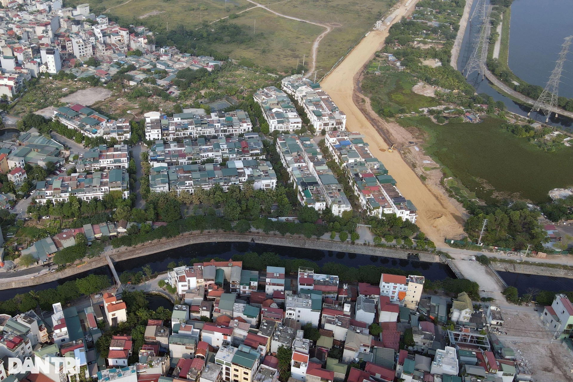 Chuồng cọp mọc lôm nhôm trong dự án được quảng cáo hiện đại bậc nhất nam Thủ đô - 1