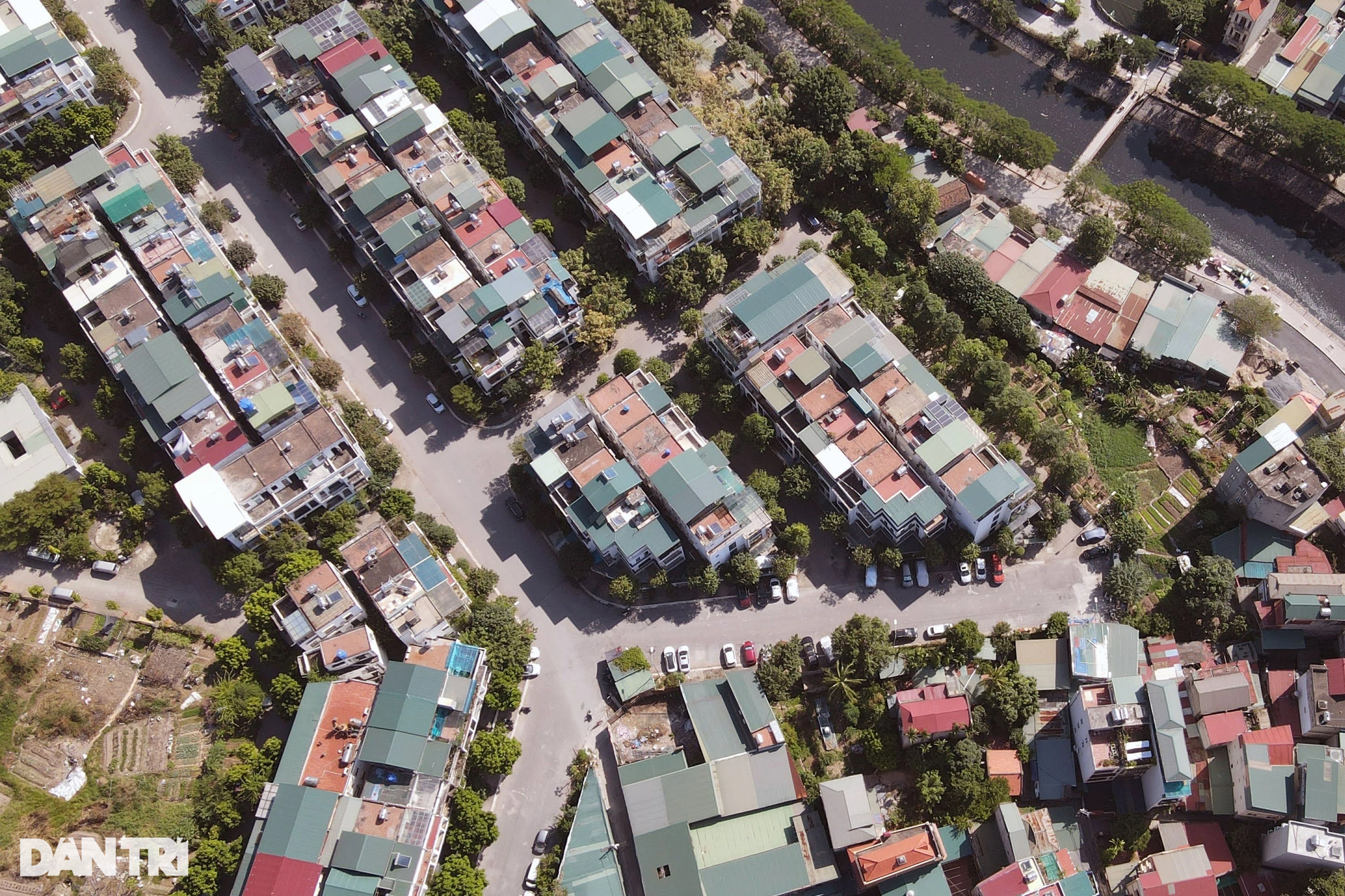 Chuồng cọp mọc lôm nhôm trong dự án được quảng cáo hiện đại bậc nhất nam Thủ đô - 2