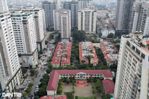 Tổ hợp chung cư, văn phòng đông đúc "mọc" trên đất nhà máy di dời