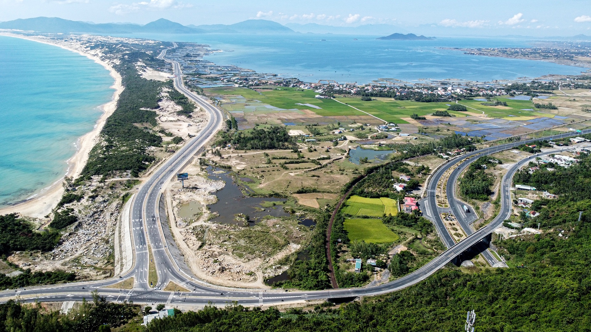 khu kinh tế ảnh 1 khu kinh te anh 1