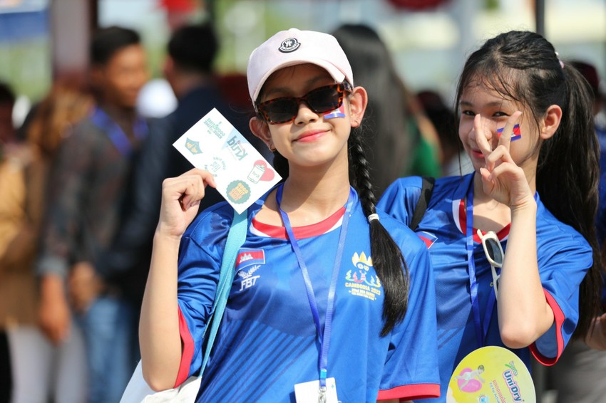 Ấn tượng lễ khai mạc SEA Games 32 chuẩn Olympic của Campuchia ảnh 5