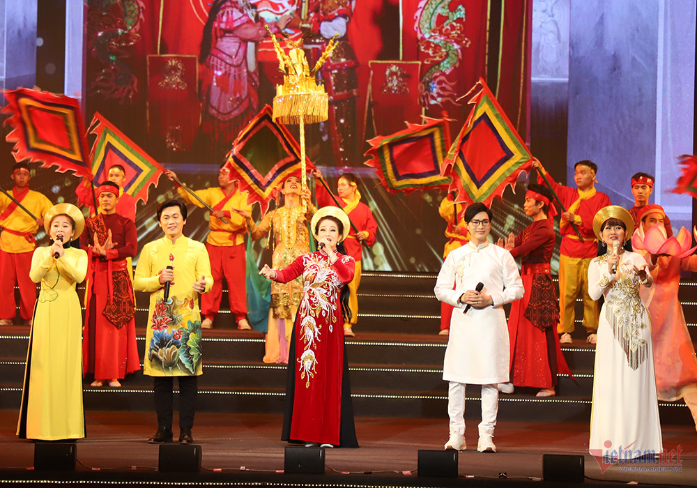 Cần phát triển toàn diện các chương trình biểu diễn, điện ảnh, mỹ thuật W-06-sv-copy-1.jpg