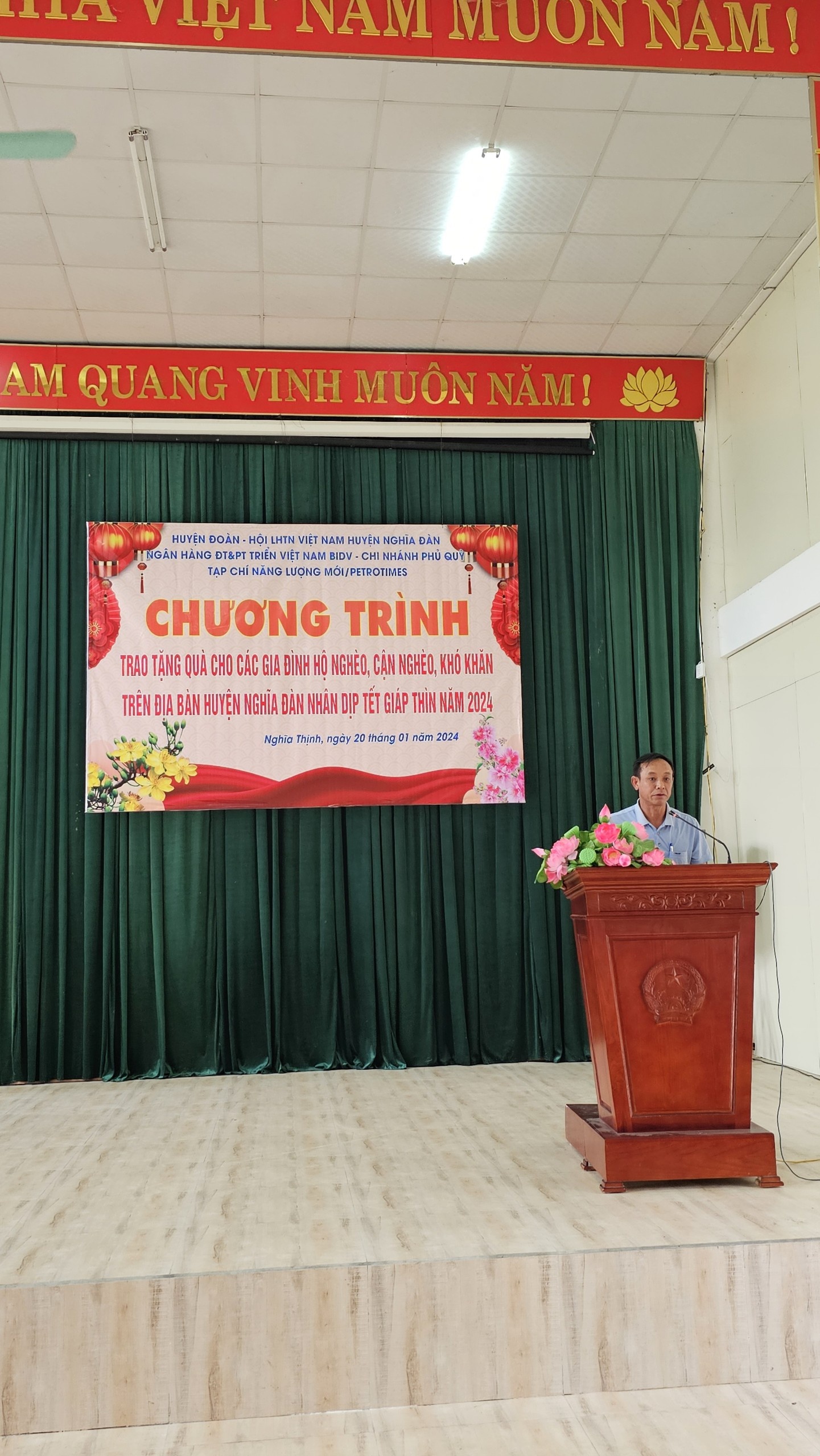 Nghệ An: BIDV đồng hành cùng bà con nghèo các xã thuộc huyện Nghĩa Đàn dịp Xuân Giáp Thìn 2024 Nghệ An: BIDV đồng hành cùng bà con nghèo các xã thuộc huyện Nghĩa Đàn dịp Xuân Giáp Thìn 2024