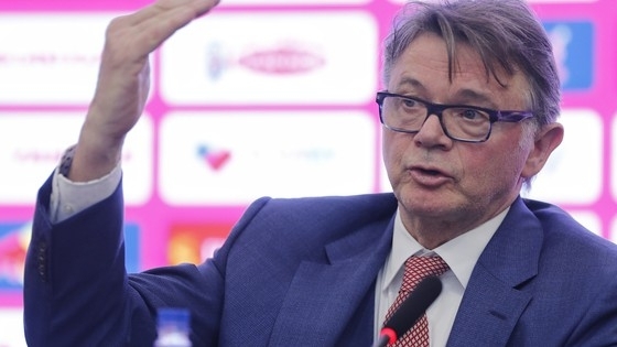 HLV Troussier tiết lộ tiêu chí chọn tuyển thủ Việt Nam, muốn giành HCV SEA Games 32