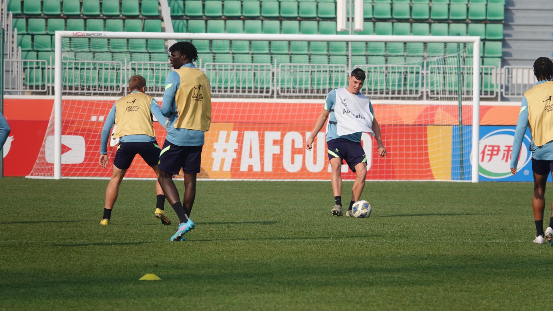 U.20 Việt Nam gặp thuận lợi, sao trẻ của Newcastle không về thi đấu cho U.20 Úc U.20 Việt Nam gặp thuận lợi, sao trẻ của Newcastle không về thi đấu cho U.20 Úc