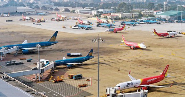 Cục Hàng không yêu cầu giá vé máy bay không được vượt giá trần Cục Hàng không yêu cầu giá vé máy bay không được vượt giá trần