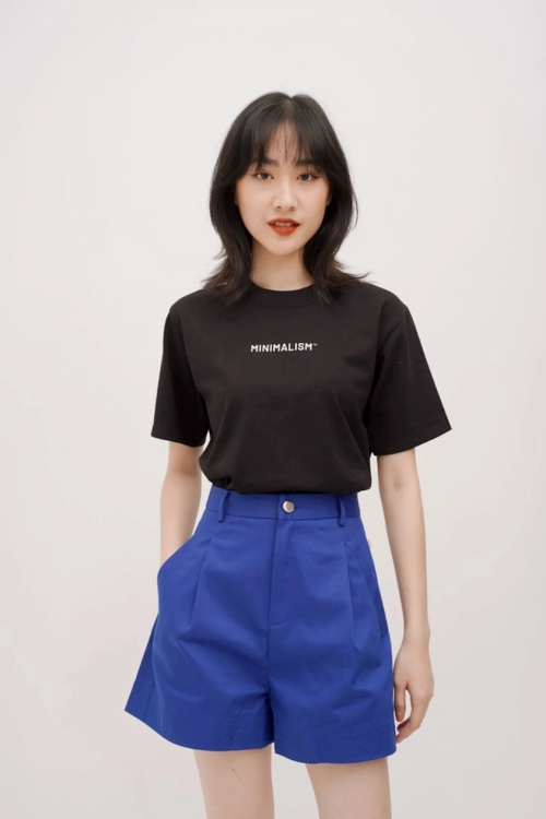 Học theo blogger người Hàn cách diện áo phông hợp mốt - 9
