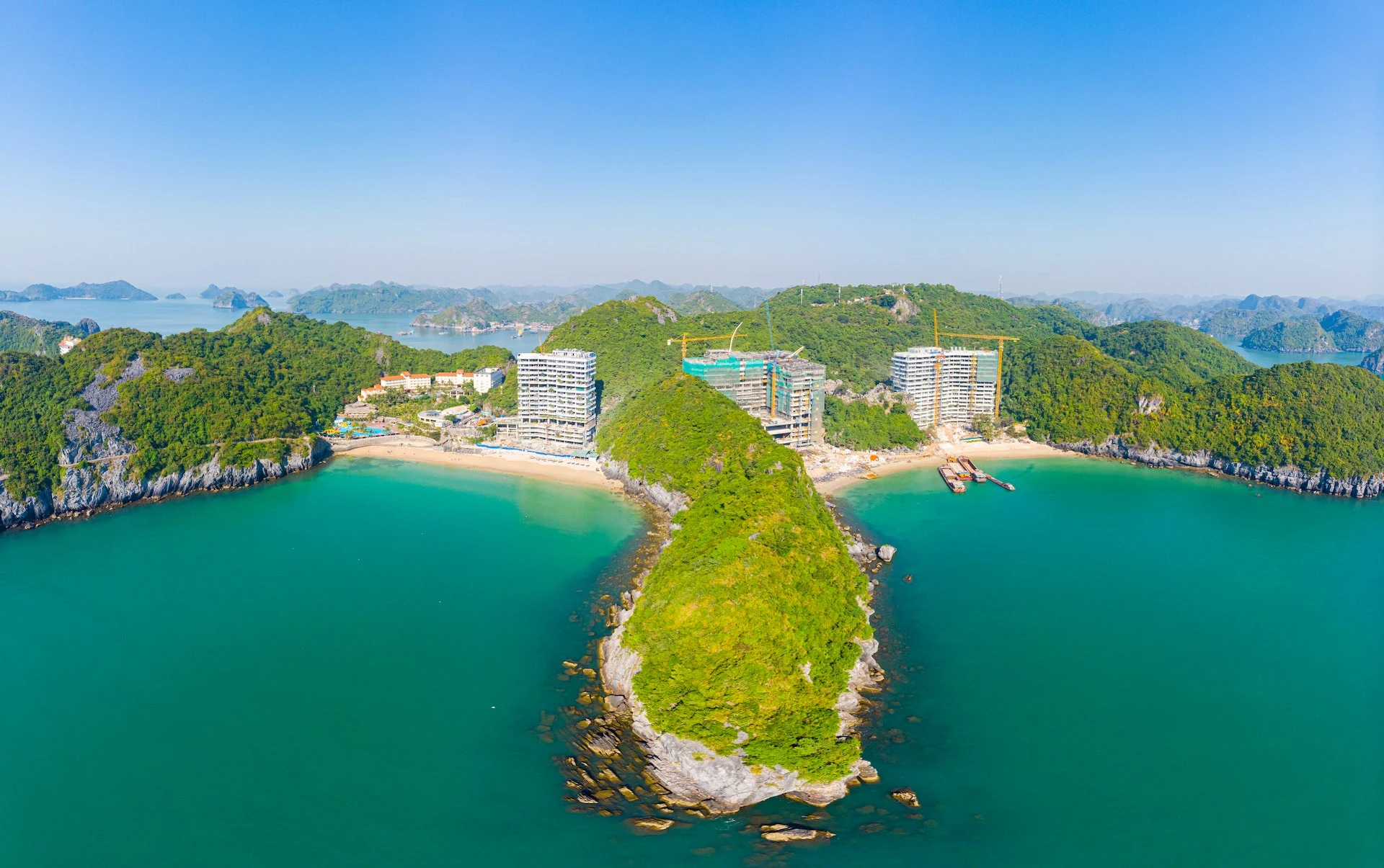 10 bãi biển đẹp nhất Việt Nam theo xếp hạng của tạp chí Mỹ - Ảnh 9.