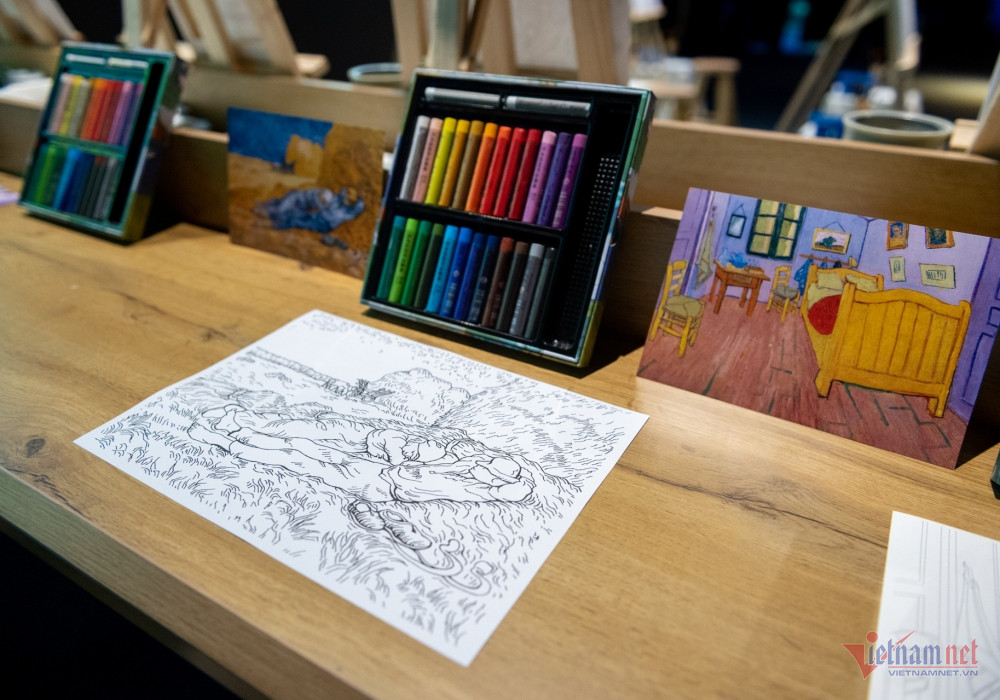 Thú vị triển lãm tương tác đa giác quan Van Gogh lần đầu tiên tại Việt Nam Thú vị triển lãm tương tác đa giác quan Van Gogh lần đầu tiên tại Việt Nam