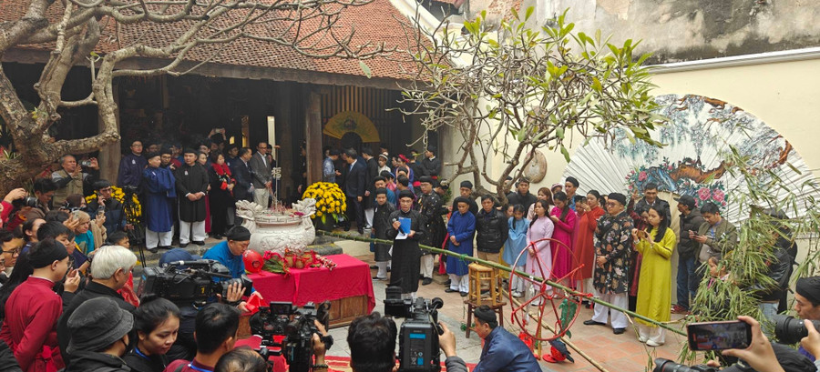 Rộn ràng khai mạc ‘Tết Việt – Tết phố’ tại phố cổ Hà Nội Rộn ràng khai mạc ‘Tết Việt – Tết phố’ tại phố cổ Hà Nội