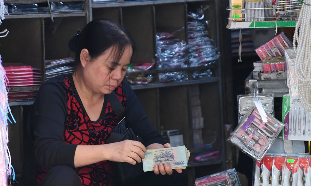 Thuế hộ kinh doanh năm 2026: Gánh nặng hay áp lực để lớn lên? Thuế hộ kinh doanh năm 2026: Gánh nặng hay áp lực để lớn lên?