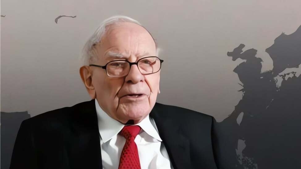 Tỷ phú Warren Buffett cảnh báo AI "nguy hiểm" như vũ khí hạt nhân