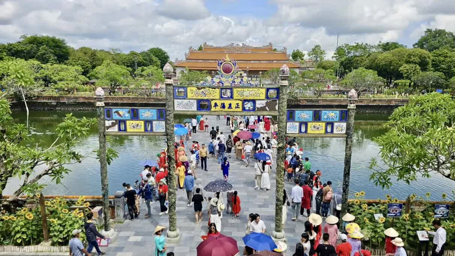 Du lịch Việt Nam tăng trưởng tốp đầu thế giới năm 2025 Du lịch Việt Nam tăng trưởng tốp đầu thế giới năm 2025