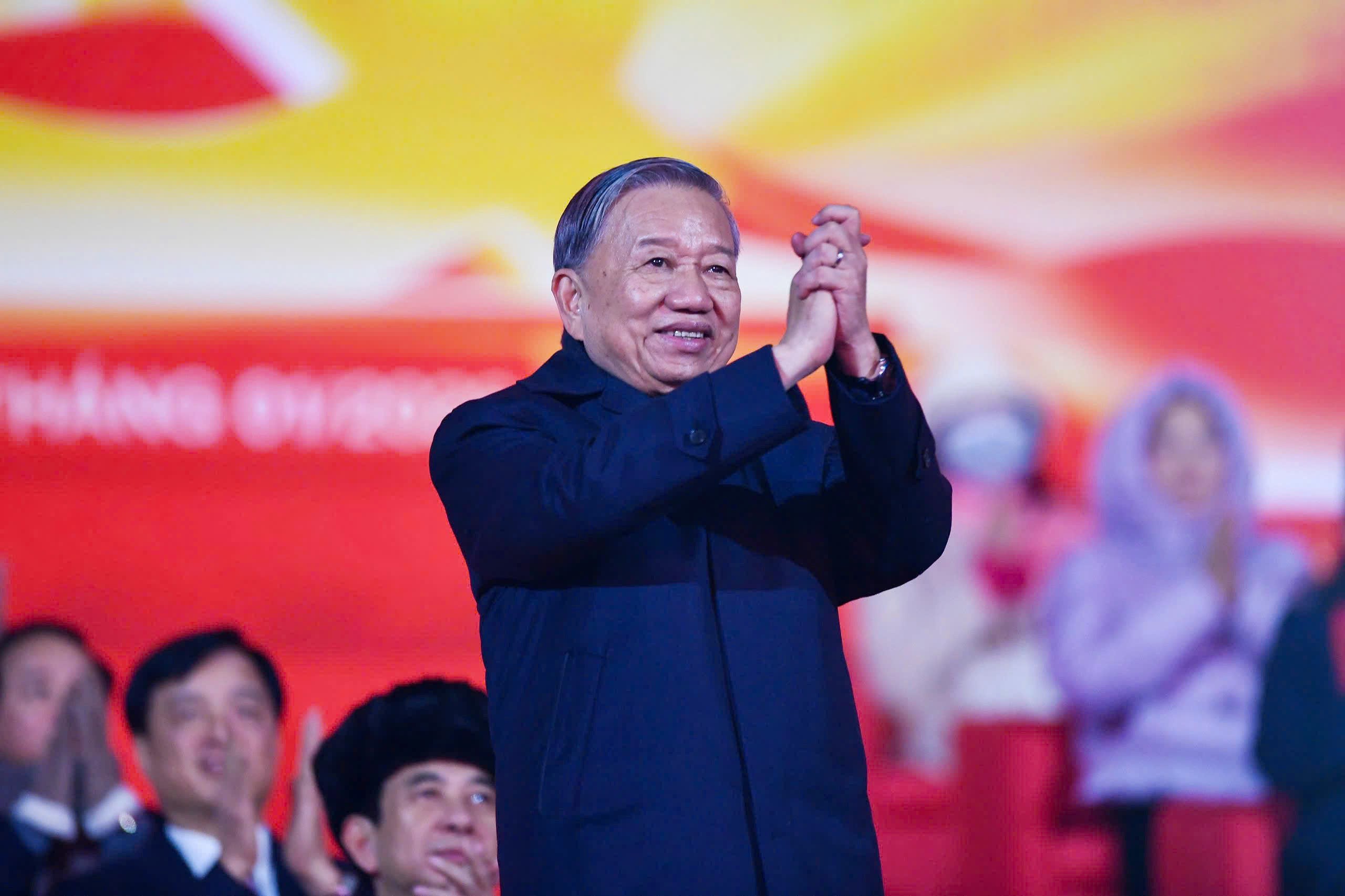 Tổng Bí thư Tô Lâm dự chương trình nghệ thuật đặc biệt chào mừng thành công Đại hội XIV của Đảng