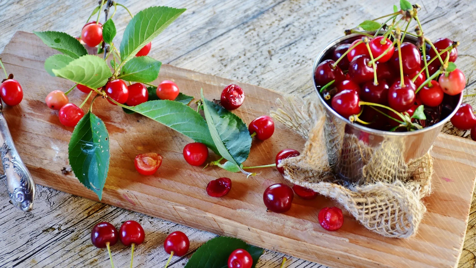 Đào thải acid uric tự nhiên: Những thói quen đơn giản giúp giảm nguy cơ gout