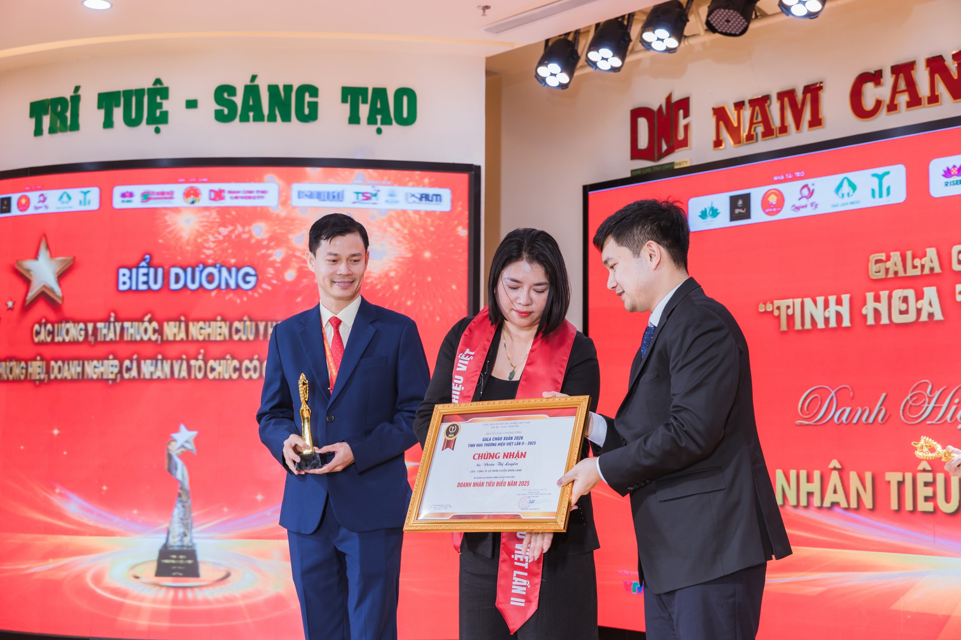 Gala Chào xuân 2026 - “Tinh hoa Thương hiệu Việt” lần thứ II: Diễn đàn kết nối tri thức và tôn vinh thương hiệu Việt