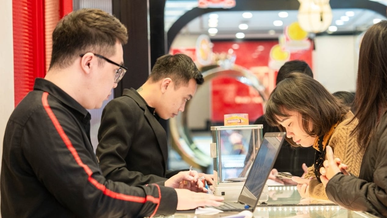 Giá vàng hôm nay 28/1: Vàng miếng SJC thẳng tiến mốc 183 triệu/lượng Giá vàng hôm nay 28/1: Vàng miếng SJC thẳng tiến mốc 183 triệu/lượng