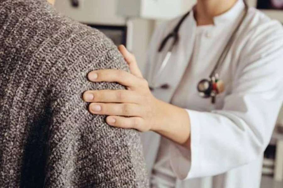 Cách khắc phục hiệu quả đau nhức xương khớp vào mùa lạnh