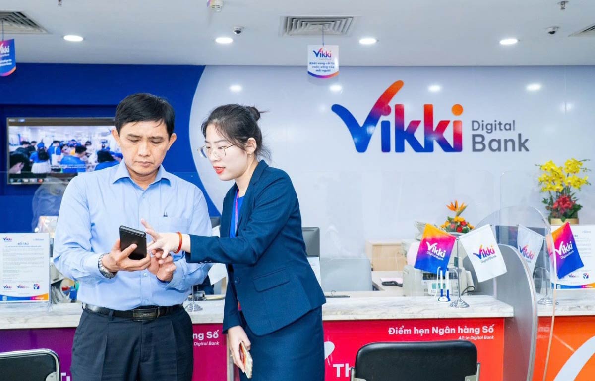 Sau chuyển giao bắt buộc: Ngân hàng yếu kém "thay áo", đổi vận Sau chuyển giao bắt buộc: Ngân hàng yếu kém "thay áo", đổi vận