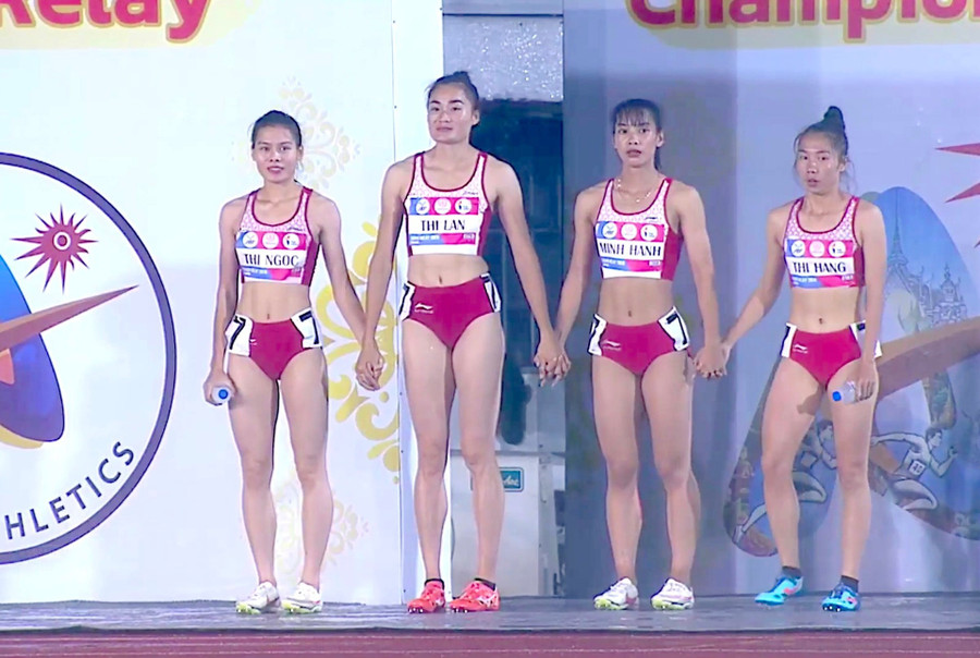 Đường xa… vạn dặm Đường xa… vạn dặm