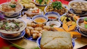 Mâm cỗ Tết chứa bao nhiêu calo?