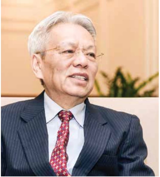 "Việt Nam có thể sản sinh nhiều doanh nhân đẳng cấp toàn cầu" "Việt Nam có thể sản sinh nhiều doanh nhân đẳng cấp toàn cầu"