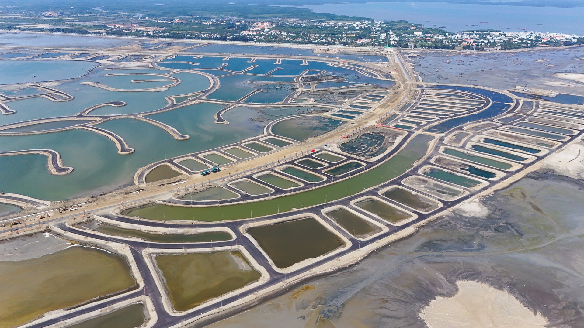 Bức tranh kinh doanh của DN nhà ở năm 2025: Thăng hoa và kỷ lục Bức tranh kinh doanh của DN nhà ở năm 2025: Thăng hoa và kỷ lục