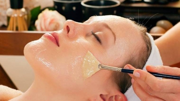 Trẻ hóa da với mặt nạ lòng trắng trứng và nước cốt chanh