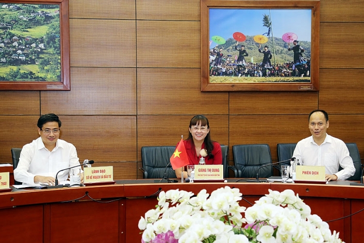 Lào Cai phấn đấu đứng trong TOP 10 tỉnh thành của cả nước Lào Cai phấn đấu đứng trong TOP 10 tỉnh thành của cả nước